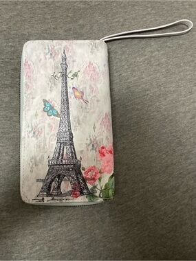 Paris Eiffel Tower Print Wristlet Wallet - White with Pink Floral Accent